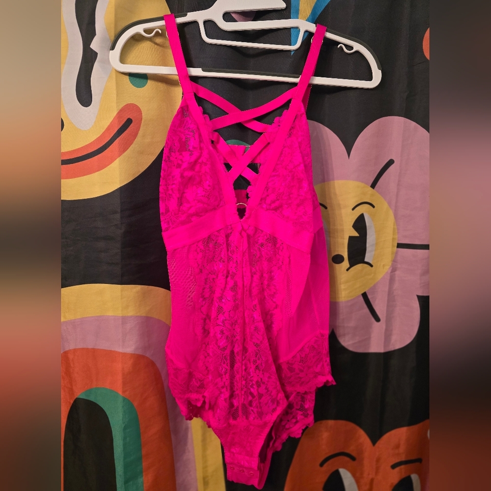 Torrid Size 0 Hot Pink Lace Bodysuit
